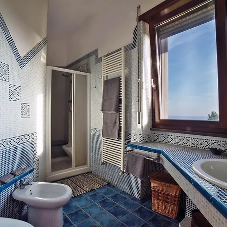 Patrizia Bed & Breakfast 4*